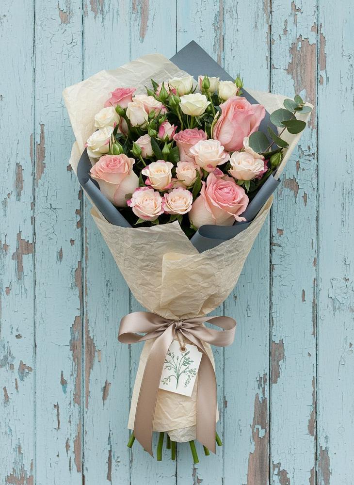 Букет цветов из: Розы в Ахтанизовскую