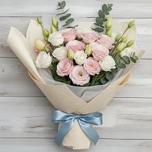 Букет цветов из:  Лизиантусы в Ахтанизовскую