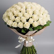 Букет 101 беля роза Белоснежка в Ахтанизовскую