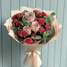 Букет цветов из:  Гвоздики и Розы в Ахтанизовскую